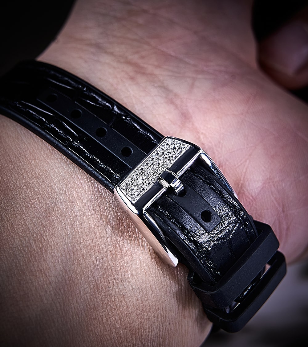 Franck Muller - Vanguard Lady 32 mm - Black "Color Dreams" Dial - Custom Diamond-Set - Black Strap