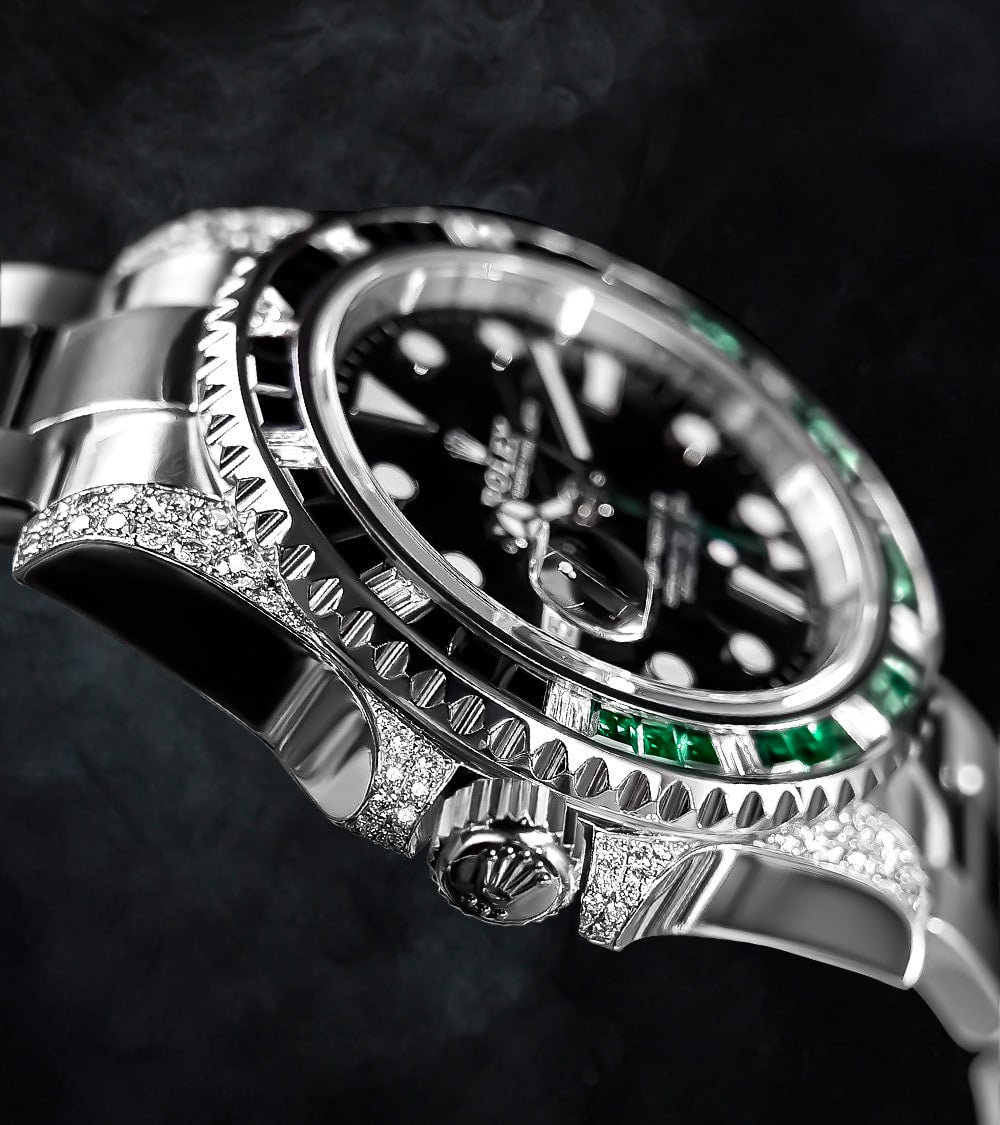 Rolex GMT-Master II 40 mm - Oystersteel - "Sprite" Custom Diamond-Set with Green/Black Gemstone Bezel