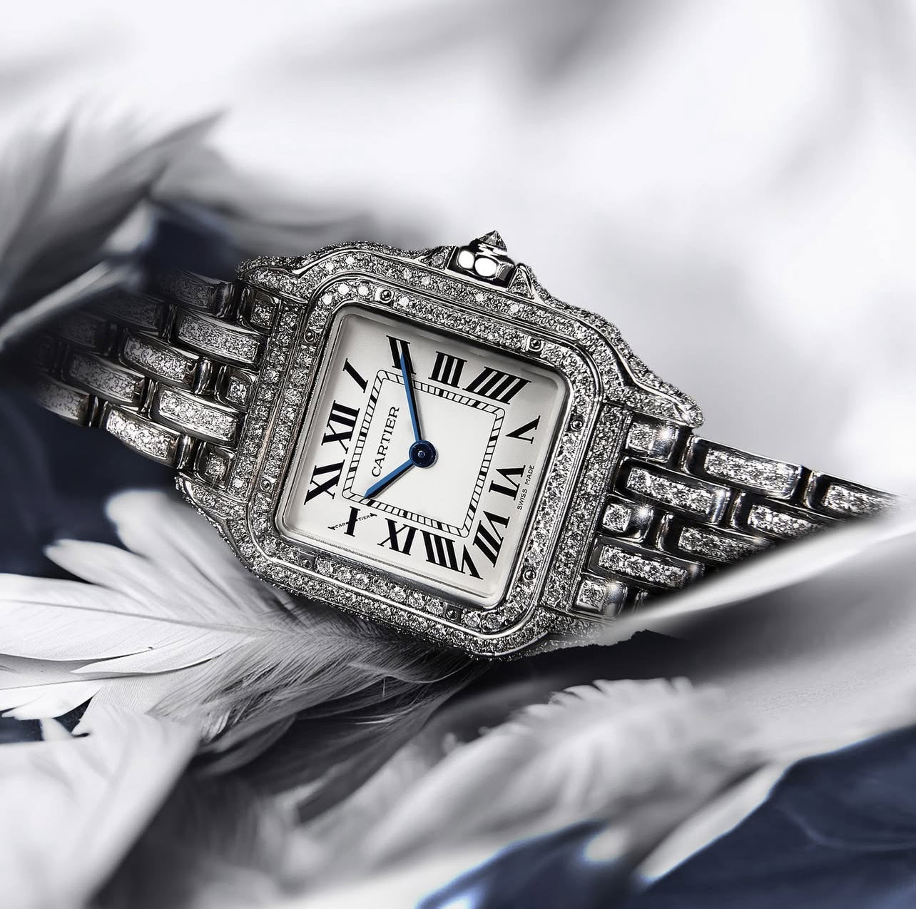 Why Adding Diamonds to a Cartier Panthère is the Perfect Gift for Her