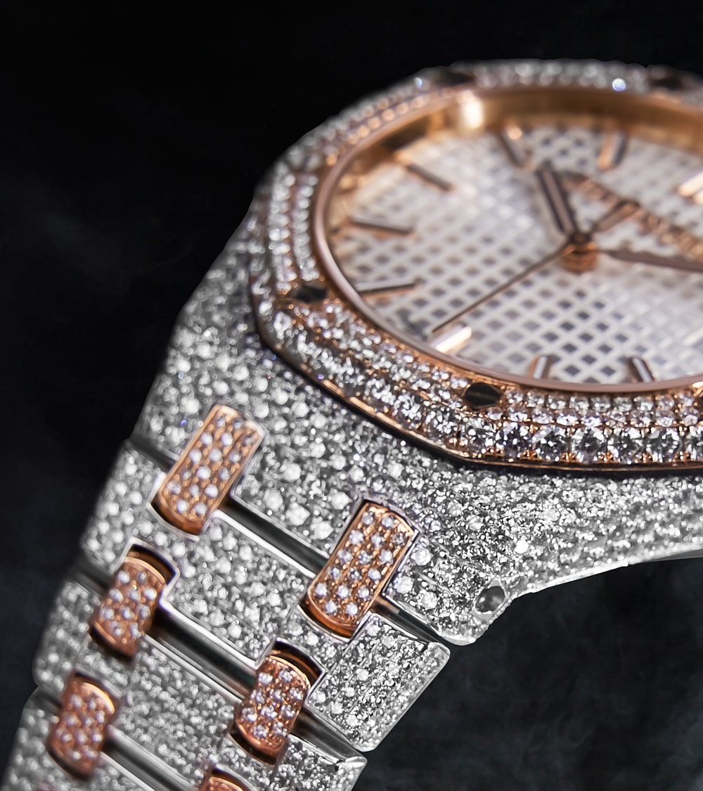 Audemars Piguet - Royal Oak 34 mm - Stainless Steel & Rose Gold - Silver “Grande Tapisserie” Dial - Custom Diamond-Set