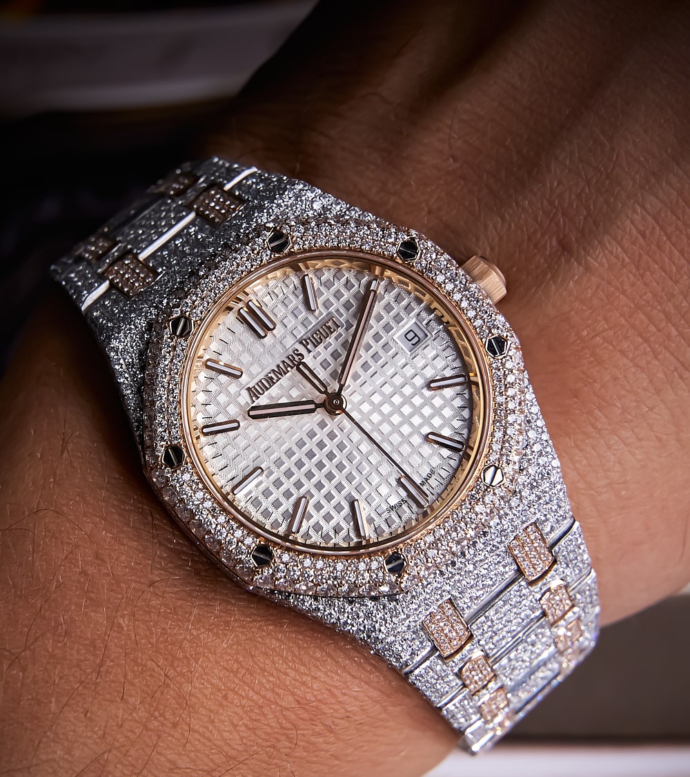 Audemars Piguet - Royal Oak 34 mm - Stainless Steel & Rose Gold - Silver “Grande Tapisserie” Dial - Custom Diamond-Set