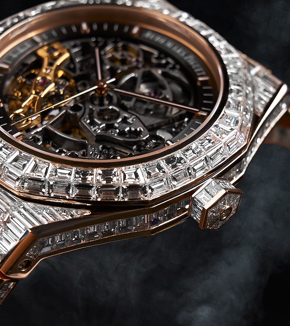 Audemars Piguet - Royal Oak Skeleton 41 mm - Full Custom 18k Rose Gold set with VVS/VS Baguette Diamonds