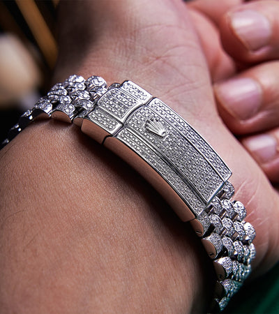 Rolex Datejust 41 - Oystersteel - Totalmente personalizado - Engastado con diamantes y esfera "Covert" de diamantes - Jubilee