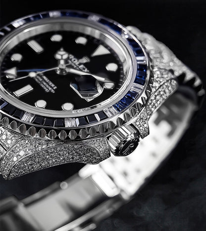 Rolex GMT-Master II 40 mm - Oystersteel - "Batgirl" Custom Diamond-Set with Blue/Black Gemstone Bezel