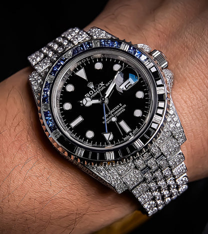 Rolex GMT-Master II 40 mm - Oystersteel - "Batgirl" Custom Diamond-Set with Blue/Black Gemstone Bezel