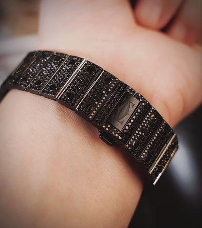 Cartier Santos Large - PVD de diamantes negros personalizado - Esfera de diamantes negros con espadas azules