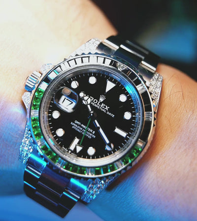 Rolex GMT-Master II 40 mm - Oystersteel - "Sprite" Custom Diamond-Set with Green/Black Gemstone Bezel
