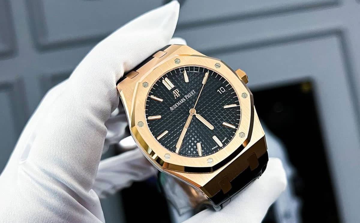 Watches of Switzerland defies downturn with high demand for luxury brands-sonthuy.vn