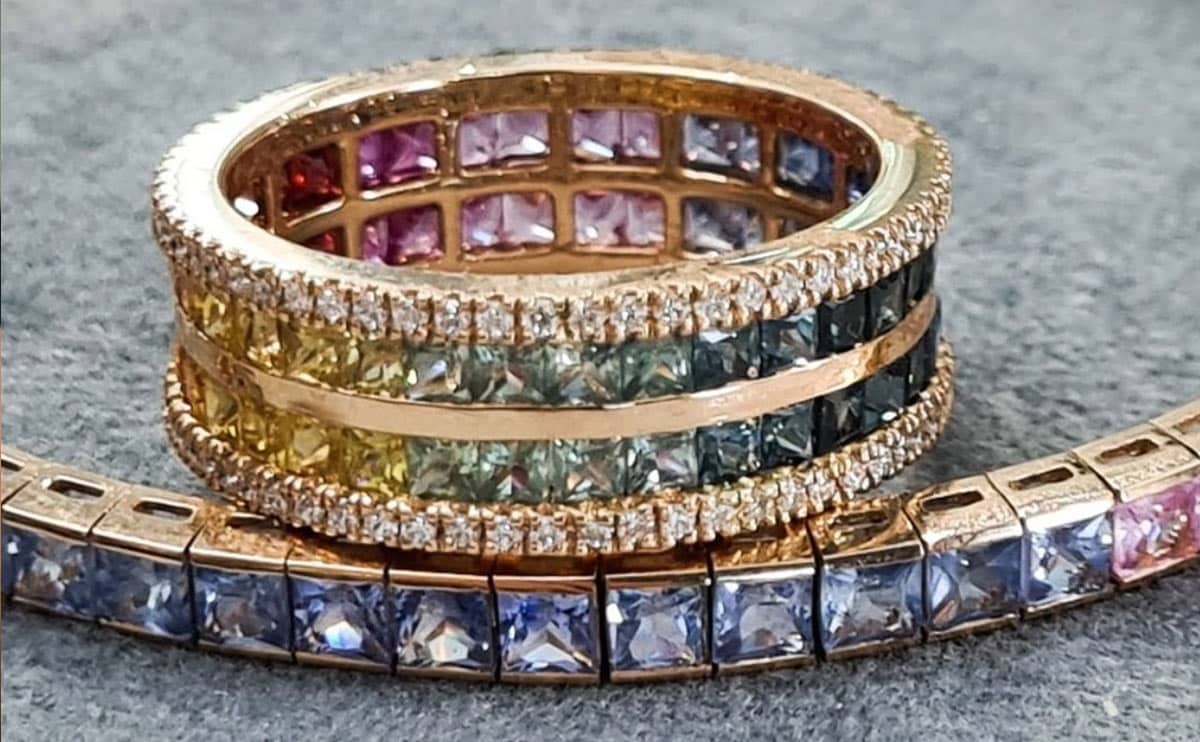 Cagau-Rainbow-Sapphire-Ring