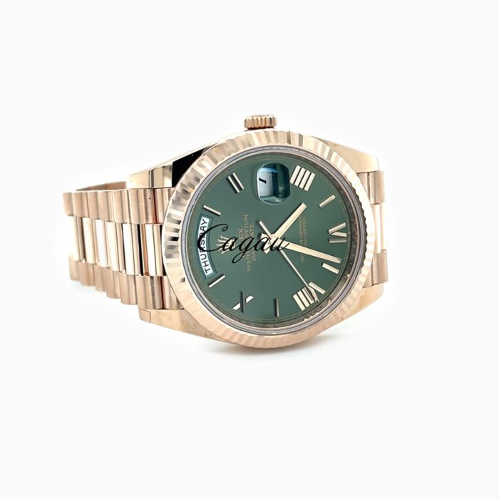 rolex-day-date-40-everose-gold-president-olive-green-dial